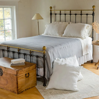 Acadia Organic Wool and Cotton Bed Blanket in dove