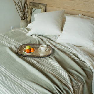 Heirloom Stripe American Cotton Blanket in flax natural