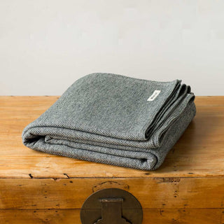 Marled American Cotton Bed Blanket in slate grey flax