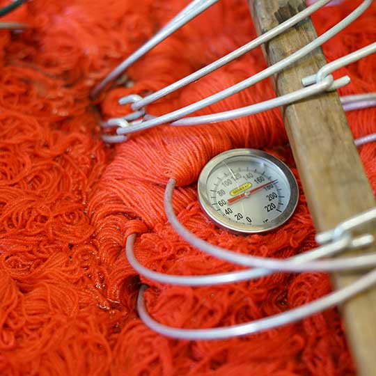 yarn dyeing with thermometer